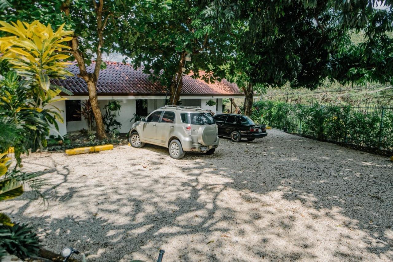 Hotel Ocotal Bed & Breakfast Playa Ocotal Ngoại thất bức ảnh
