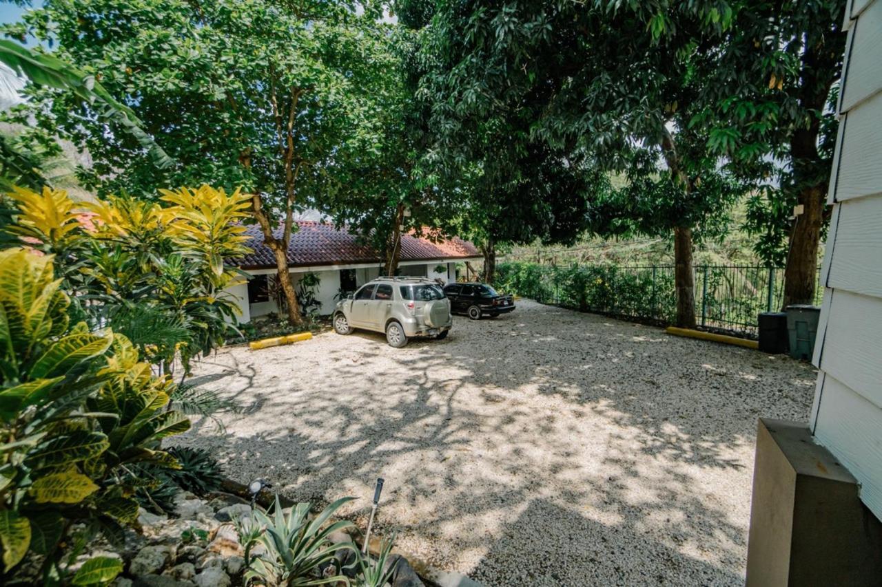 Hotel Ocotal Bed & Breakfast Playa Ocotal Ngoại thất bức ảnh