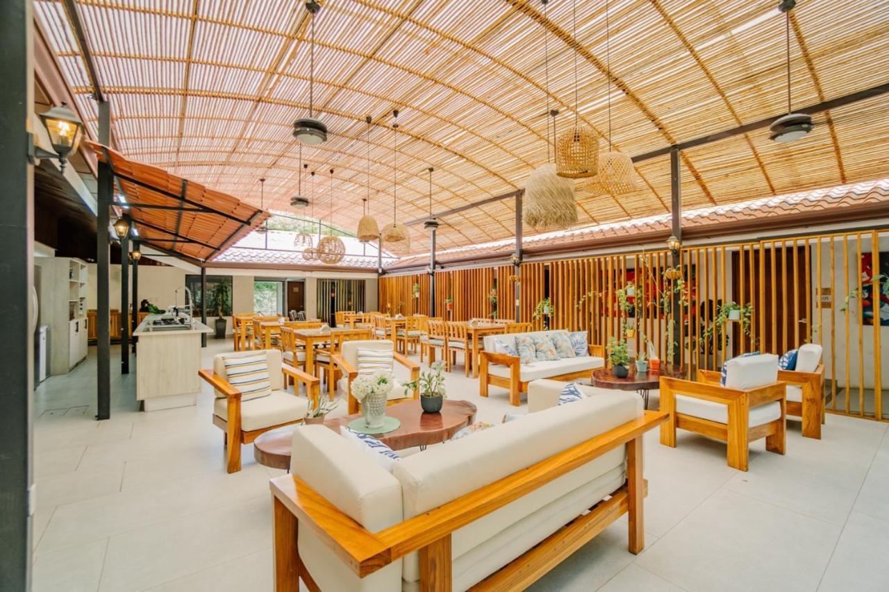 Hotel Ocotal Bed & Breakfast Playa Ocotal Ngoại thất bức ảnh