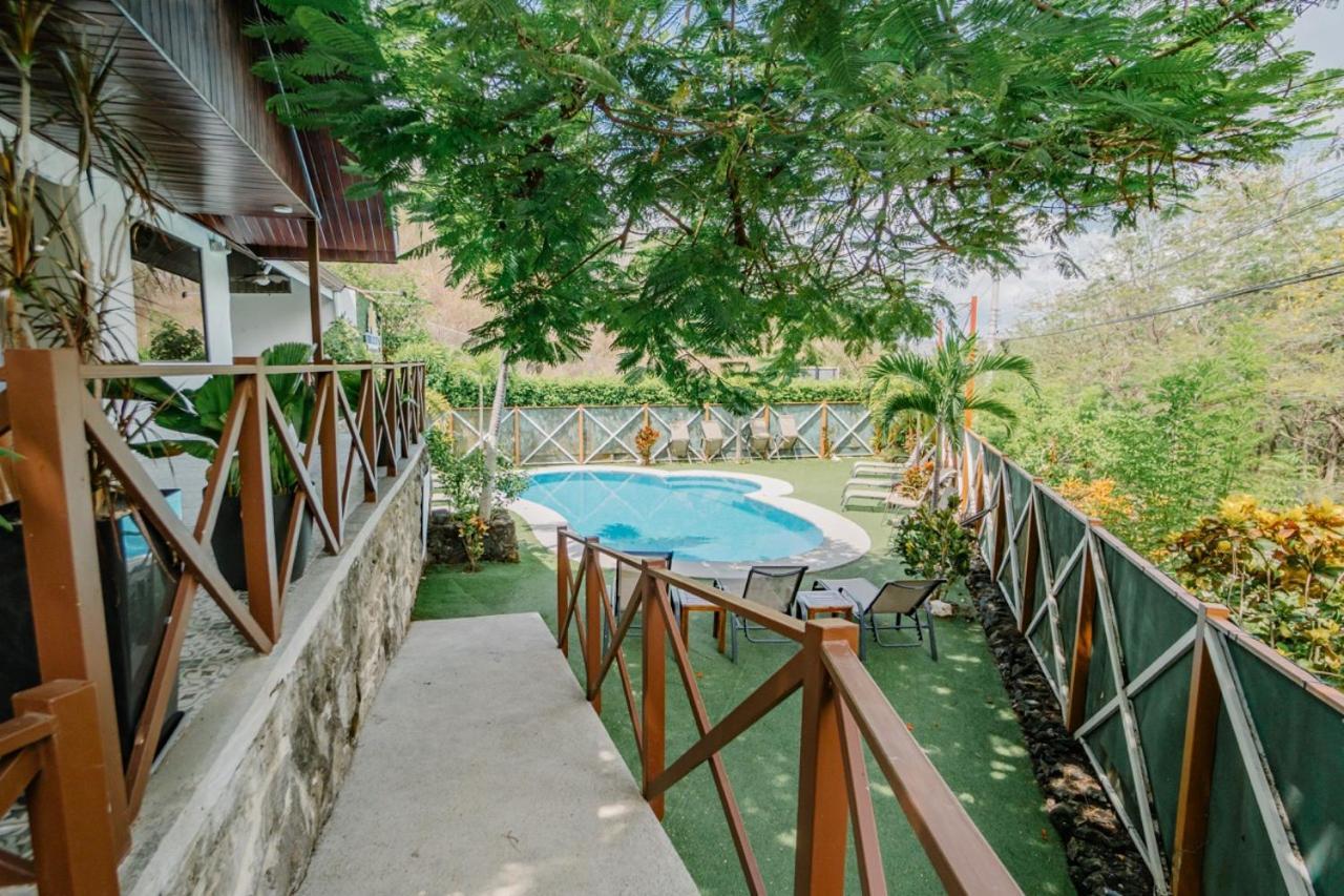 Hotel Ocotal Bed & Breakfast Playa Ocotal Ngoại thất bức ảnh