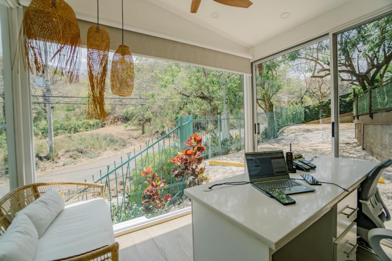 Hotel Ocotal Bed & Breakfast Playa Ocotal Ngoại thất bức ảnh