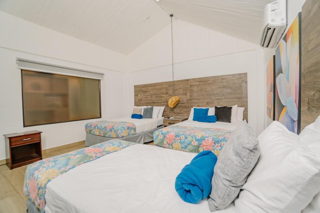 Hotel Ocotal Bed & Breakfast Playa Ocotal Ngoại thất bức ảnh